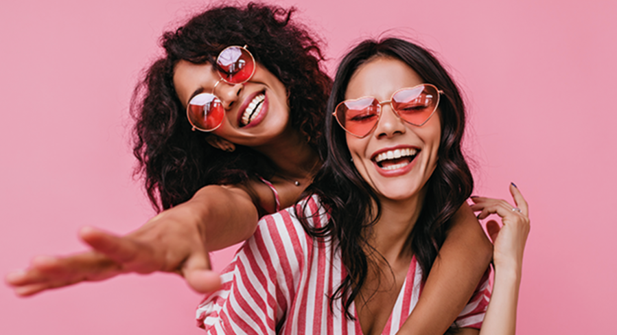 suivez-nous sur les réseaux sociaux AuShopping Poitiers