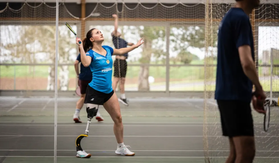 Mécénat sportif centre commercial aushopping poitiers sud badminton coraline bergeron