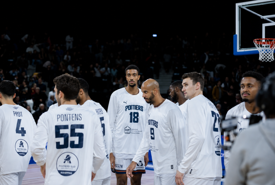 image de l'équipe de Poitiers Basket Club